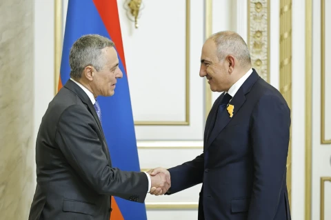 ԵԱՀԿ նախագահը Փաշինյանի հետ հանդիպմանը կարևորել է Հայաստանի և Ադրբեջանի խաղաղության հաստատումը