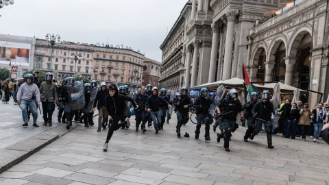 Более 200 человек доставлены в полицию в ходе беспорядков в центре Милана