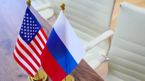 Песков: Москва надеется на продолжение контактов с переговорщиками США