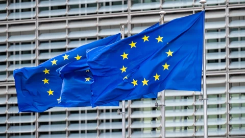 Страны ЕС обсуждают кандидатуру переговорщика с РФ по украинскому урегулированию