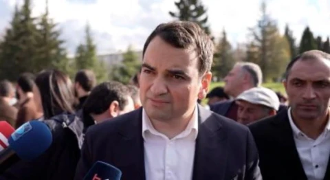 Բոլորն էլ գիտեն, որ Ալիևի պահանջով են ուզում Սահմանադրությունը փոխել, բայց չի ստացվի. Նարեկ Կարապետյան