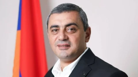 Առնվազն անտրամաբանական է նույն ուժի ներկայացուցիչների կողմից իրար ընտրակաշառք տալը. Արսեն Գևորգյանի փաստաբանական թիմ
