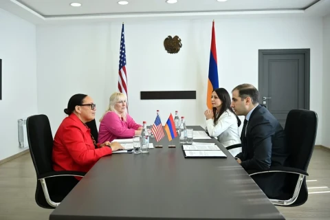 Էդուարդ Հակոբյանը և ԱՄՆ պետքարտուղարի փոխտեղակալը քննարկել են ընդհանուր ծրագրերն ու դրանց առաջընթացը (ֆոտո)
