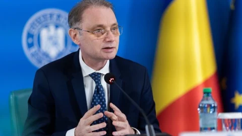 Премьер Румынии высказался об объединении двух стран на фоне войны в Украине