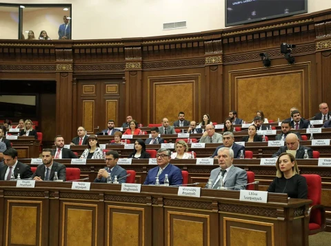 Парламент Армении ратифицировал Соглашение о торговле услугами и инвестициях с ОАЭ