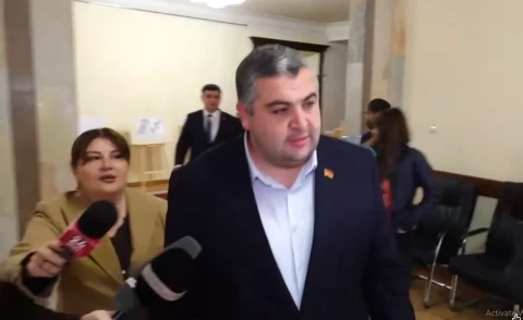 «Ձեզ հատուկ հրահա՞նգ են տվել, որ այդպես հարվածեք». Հարց՝ երեկվա ծեծկռտուքի ակտիվ մասնակից Նարեկ Բաբայանին (վիդեո)