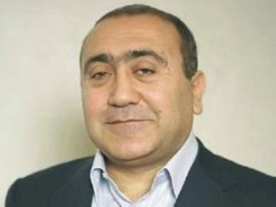 «Զվարթնոց»-ից իրավապահները ռուսաստանյան «Լուդինգ»-ի համահիմնադիր Վարժապետյանին տարել են բաժանմունք. 24News