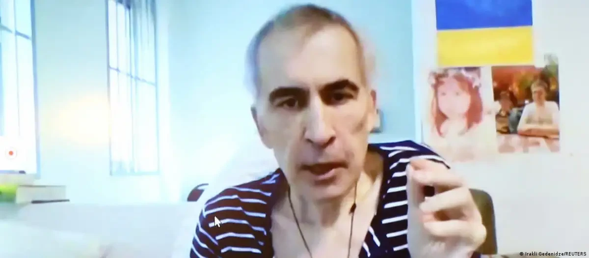 Саакашвили сообщил о тараканах в тюрьме, одиночной камере и запрете на звонки