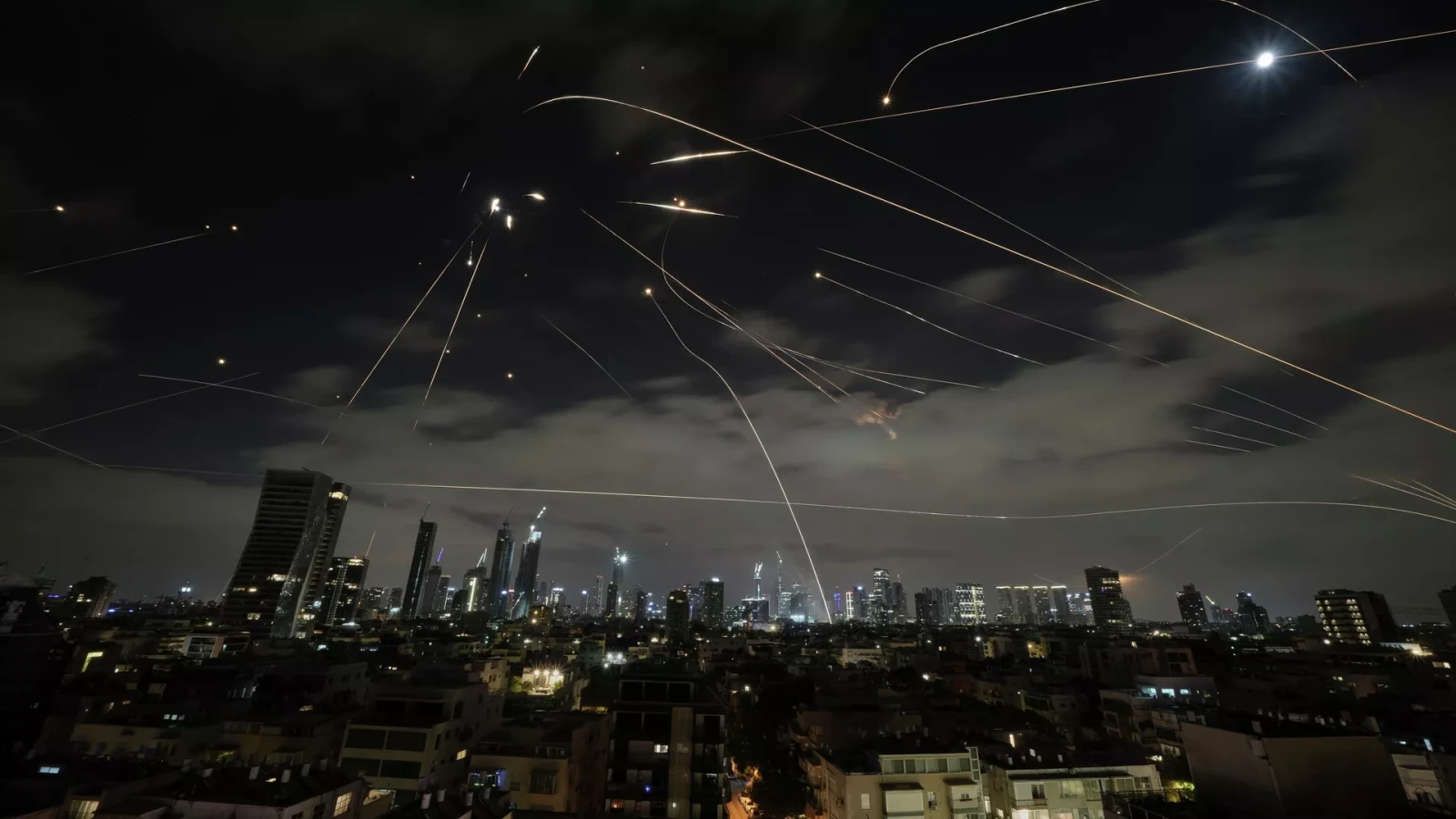 Financial Times: Israel sends advanced laser to UAE to fend off Iran missiles, sources say