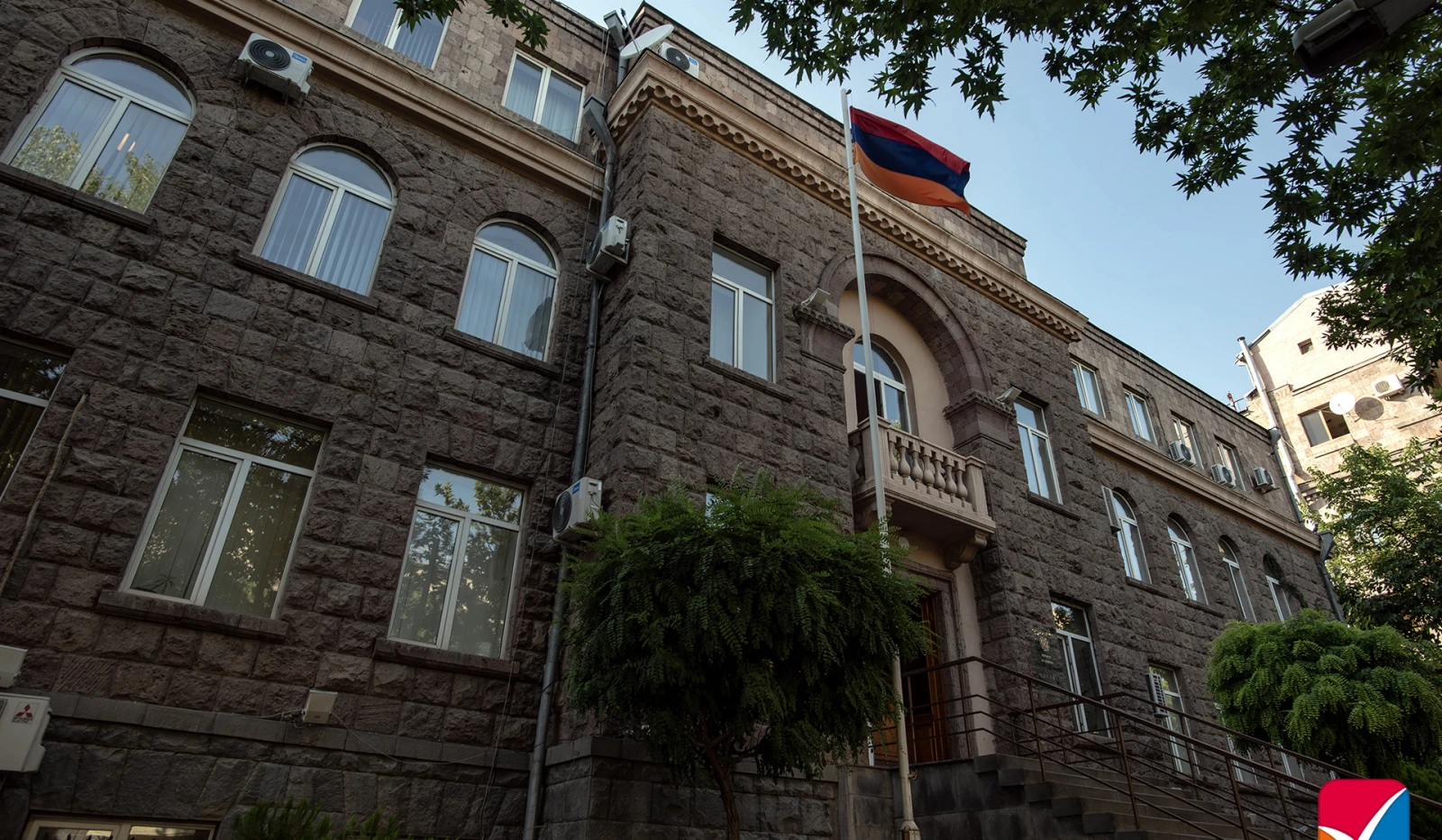 ԿԸՀ-ն սահմանել է նախընտրական քարոզչության ժամանակ հեռարձակողների կողմից եթերաժամ տրամադրելու կարգը