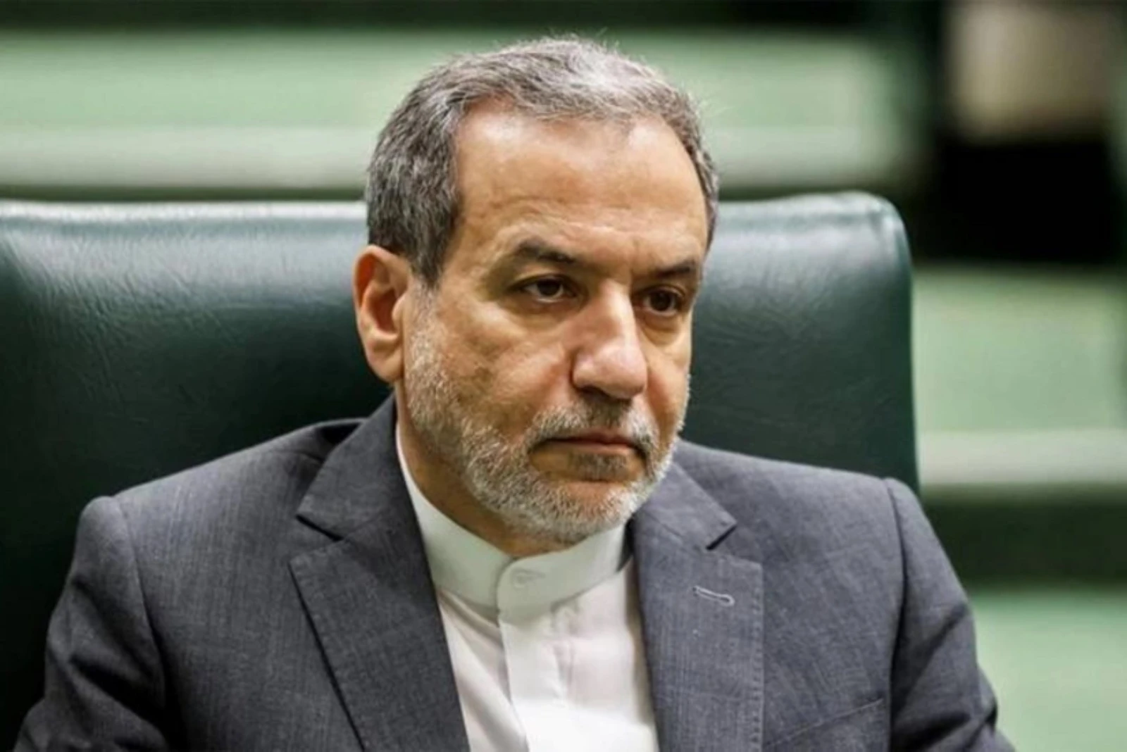 FM: Iran ready to make fair deal with US to resolve conflict