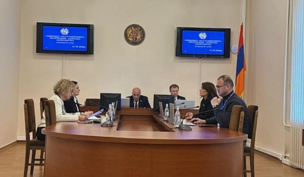 ЦИК Армении признала недействительной регистрацию трех кандидатов в депутаты