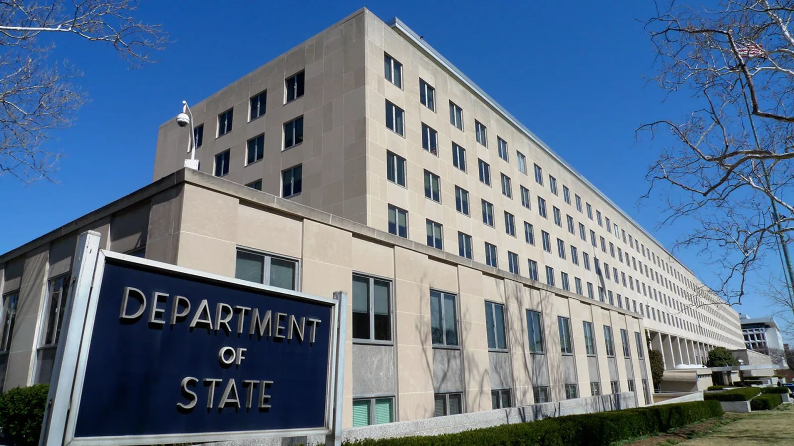 Госдеп США начнет отзывать паспорта у должников по алиментам