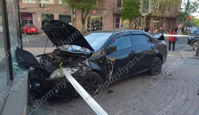 Ավտովթար-վրաերթ՝ Երևանում. տուժածներից մեկը երեխա է