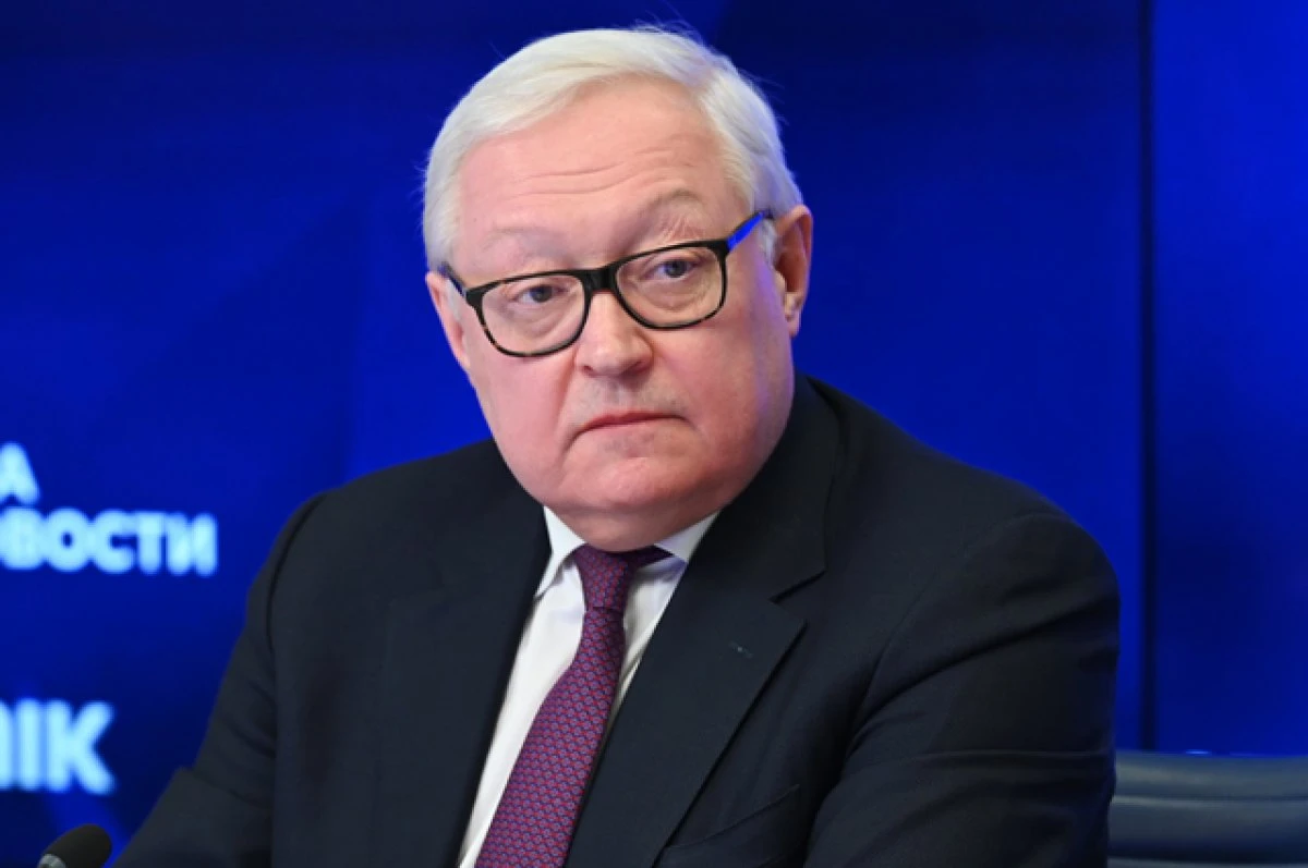 Замглавы МИД РФ: Тех, кто грезит о победе над Россией, не спасут никакие «зонтики»