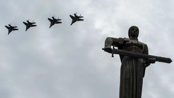 В Ереване проходят репетиции военного парада: сегодня в воздух поднялись Су-25