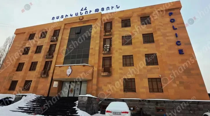 Երևանի «Պաուլաներ» ռեստորանից ոստիկանություն է տեղափոխվել 5 քաղաքացի. մեկի մոտ հայտնաբերվել է դանակ