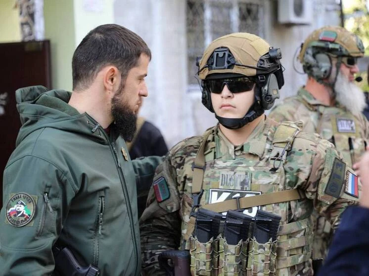 Сыну Кадырова вручили очередную медаль