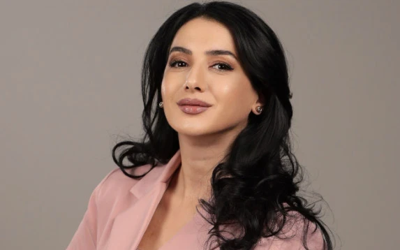 Փաշինյանի հեռացող իշխանությունը անցնում է բոլոր կարմիր գծերը․ «Ուժեղ Հայաստան» կուսակցության խոսնակ