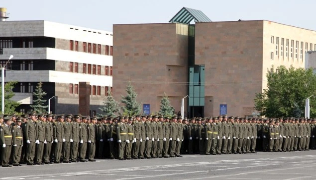 Վազգեն Սարգսյանի անվան ռազմական ակադեմիան դռներն է բացում շրջանավարտների համար (վիդեո)