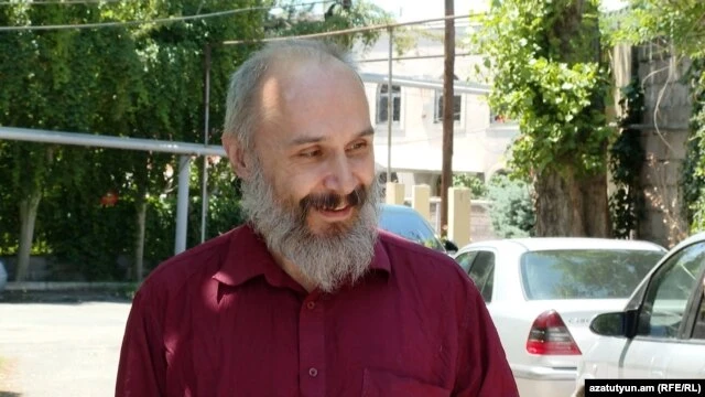 Задержанного в Ереване математика Михаила Вербицкого освободили