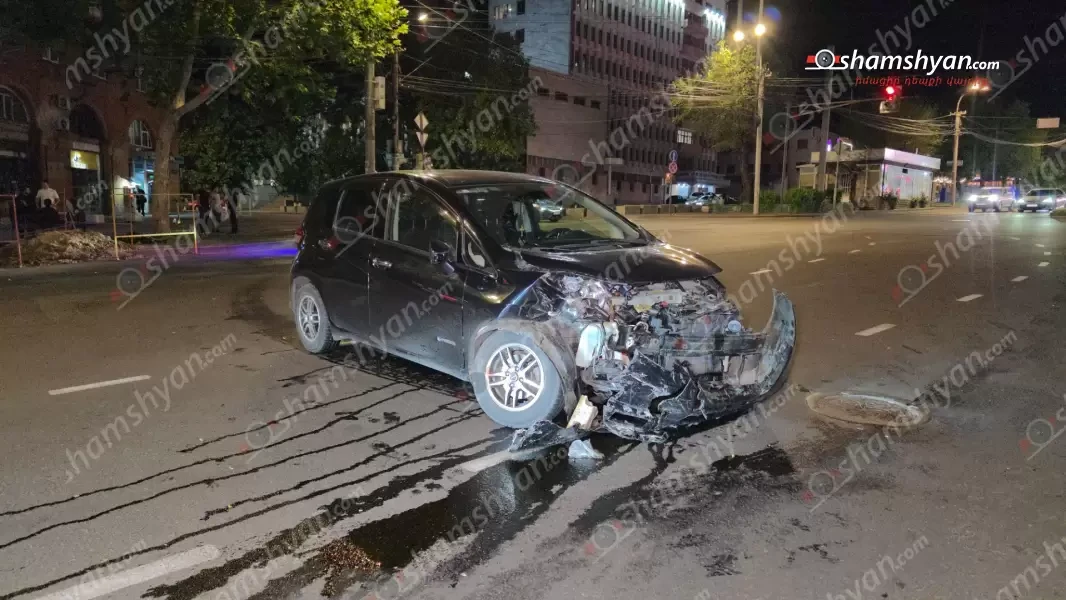 Ազատության պողոտայում բախվել են «Chevrolet Volt»-ն ու «Nissan»-ը. կան վիրավորներ