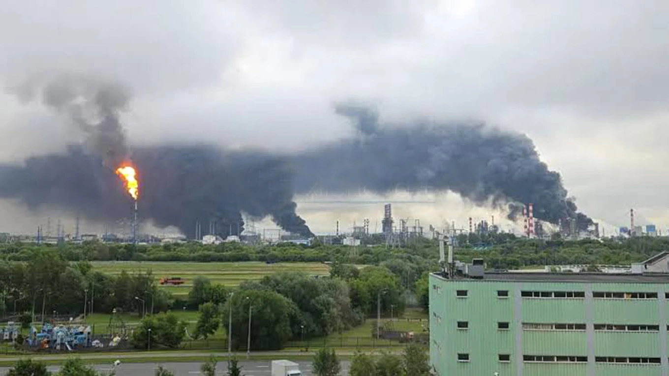 Пропагандисты призвали сажать и пытать москвичей, снимавших на видео удары дронов