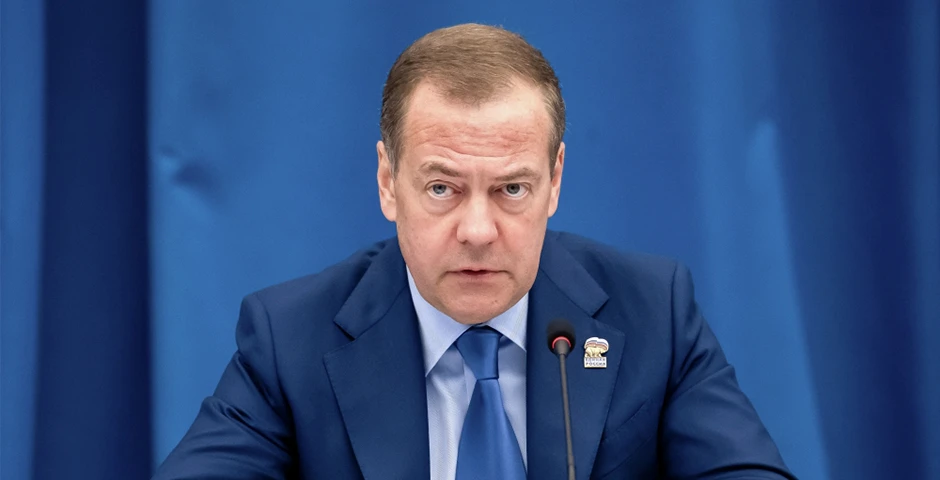 Медведев: Разрыв сложившихся связей с Россией повлечет неминуемые тяжелые последствия для простых граждан Армении