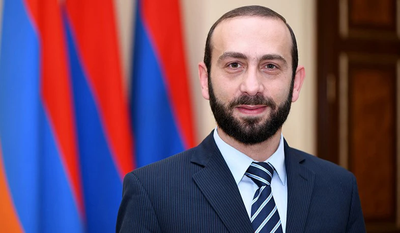 Арарат Мирзоян уходит в отпуск на 2 недели: его поочередно заменят заместители министра