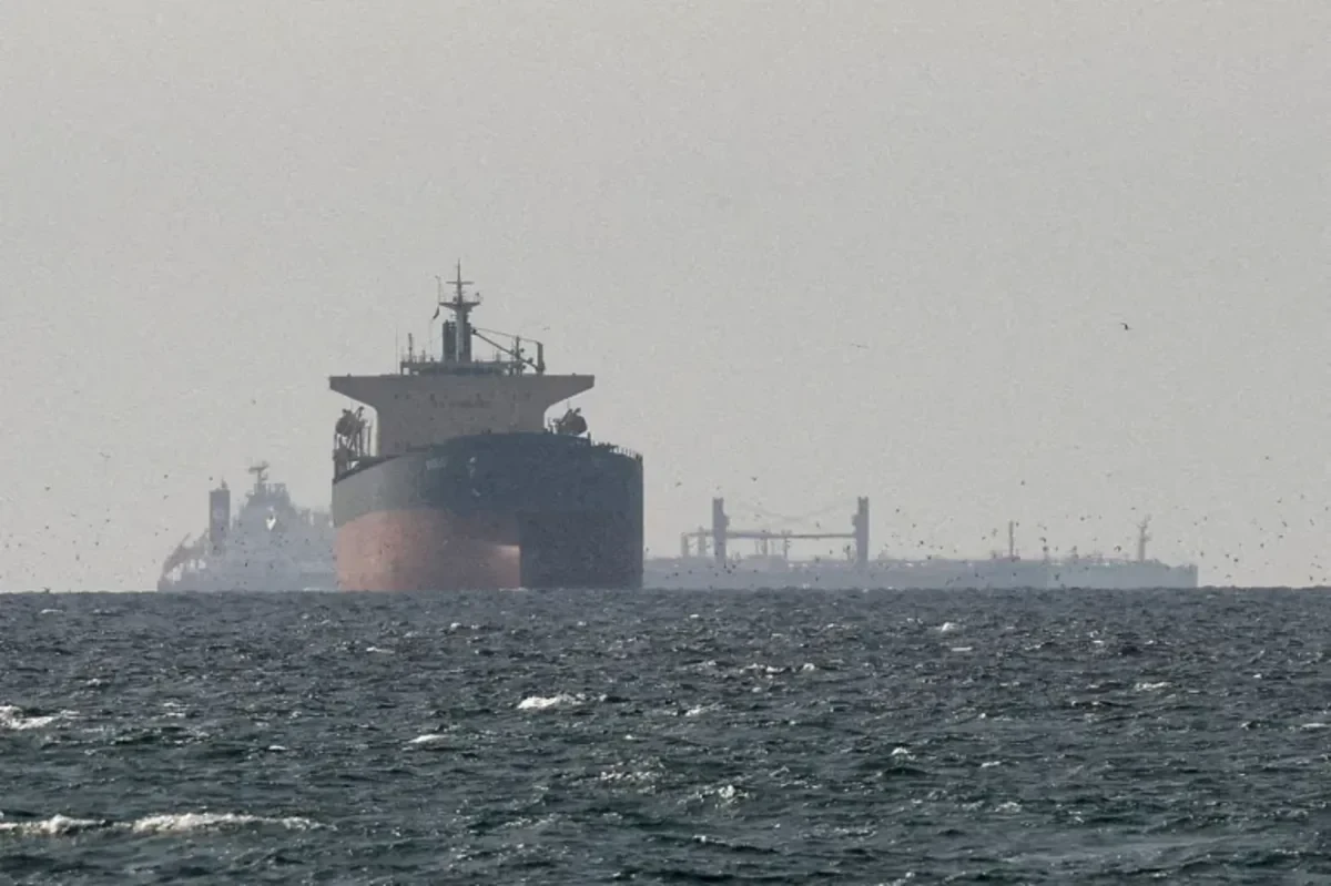 Иранские ВМС остановили три иностранных танкера в Ормузском проливе