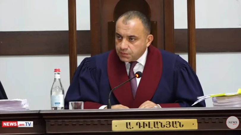 КС Армении определил порядок рассмотрения иска по итогам выборов и объявил часовой перерыв