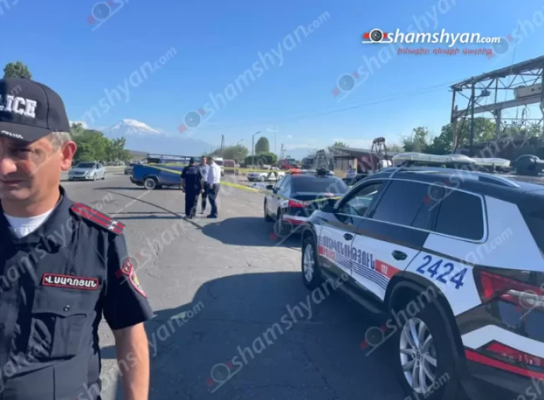 Մարգարա-Էջմիածին ճանապարհին բախվել են Volkswagen-ը և Mitsubishi-ն․ վերջինս հայտնվել է երթևեկելի գոտուց դուրս․ կա 1 զոհ