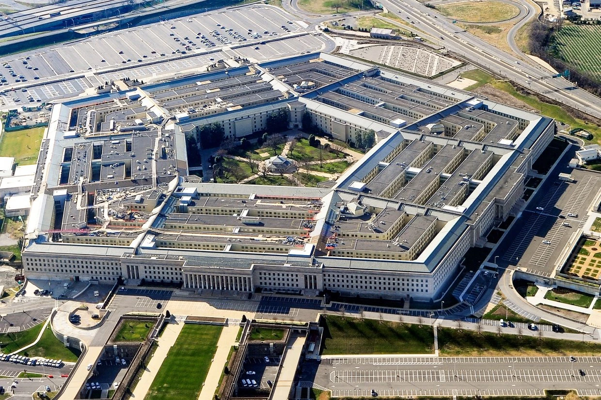 Пентагон: США 30 лет не уделяли должного внимания развитию мощностей своего ВПК