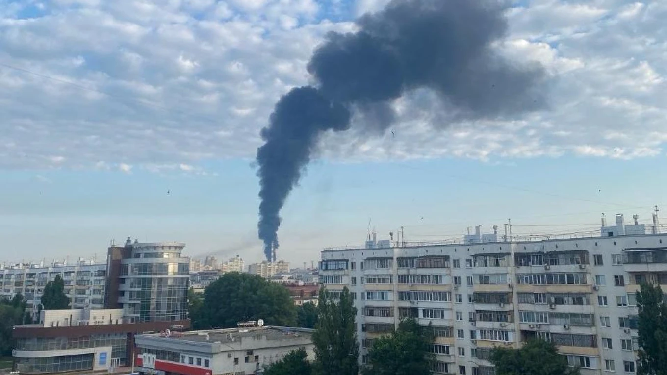 В Белгороде частично пропали свет и вода после ракетных ударов: Погибла женщина