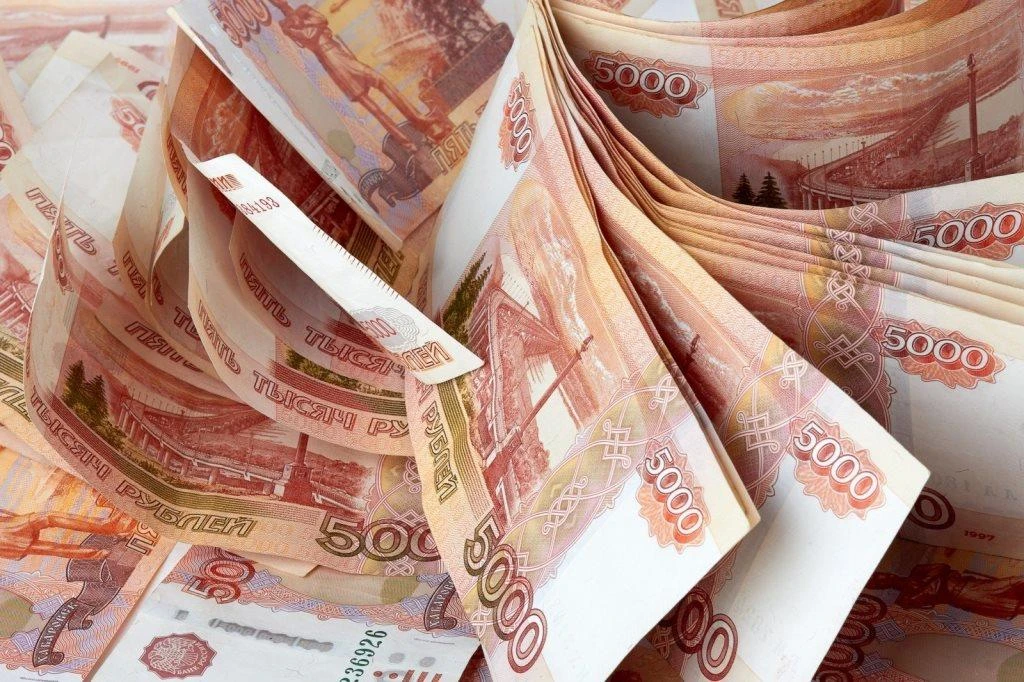 Эксперт: Ограничения по рублевым операциям в Армении могут иметь политический подтекст