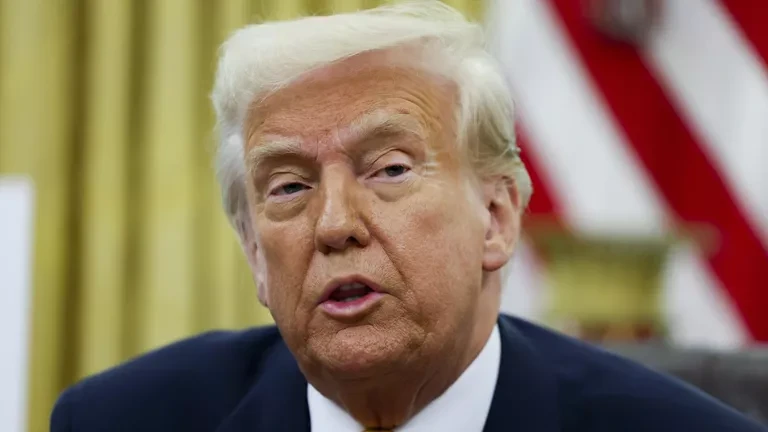 Semafor: Trump does not take threats to his life seriously and often jokes about them