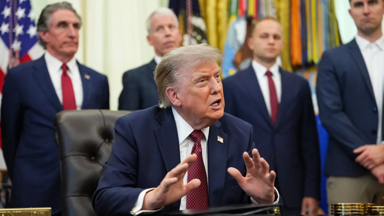 Axios: Трамп отдал приказ не наносить удары по Ирану