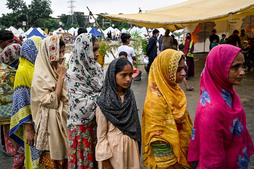 "I Still Hear Her Scream": Honor Killings in Pakistan