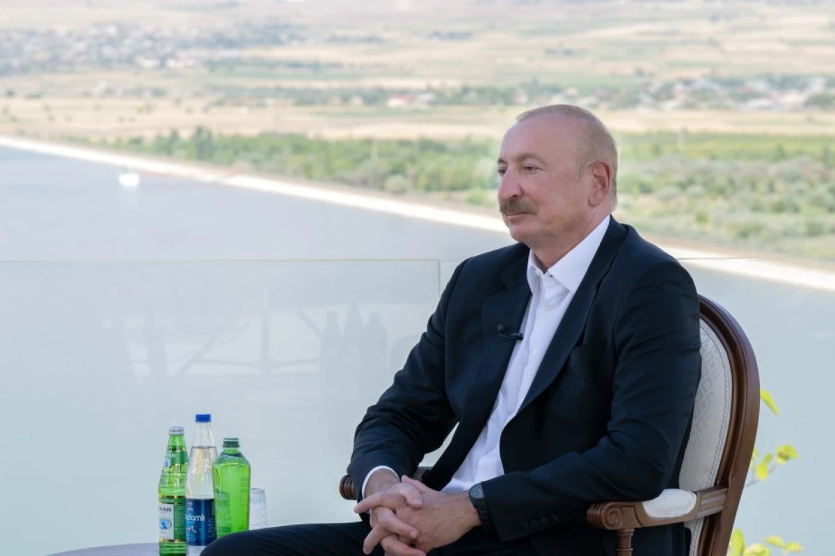 Алиев рассказал о «преимуществах новой системы управления» в Карабахе и «Восточном Зангезуре»