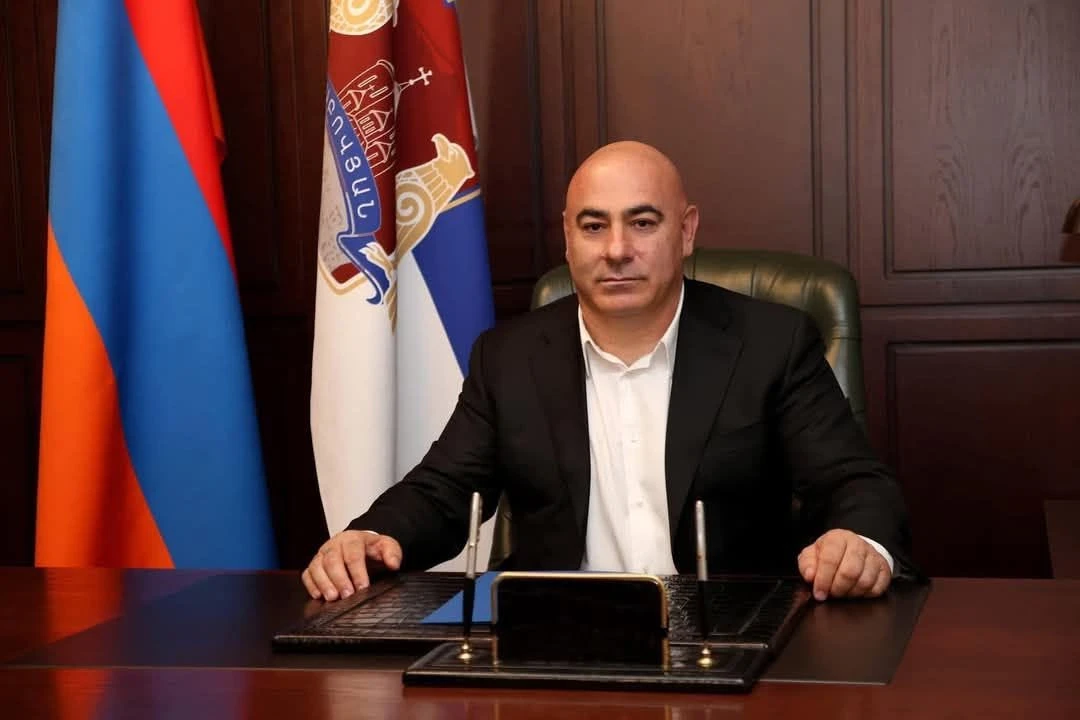 «Грапарак»: Ведутся работы против мэра Абовяна, члены «Гражданского договора» в ярости