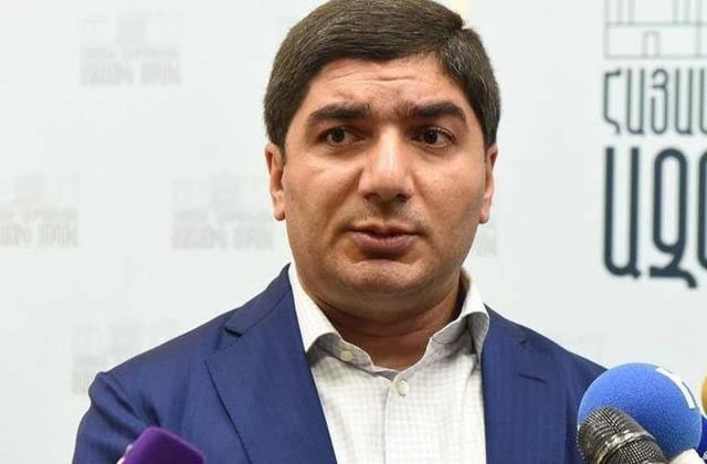 Մեր երեխաներն արժանի են ապրելու մի երկրում, որտեղ հաջողության ճանապարհը որոշվում է ոչ թե կապերով, այլ գիտելիքով. Մանուկյան