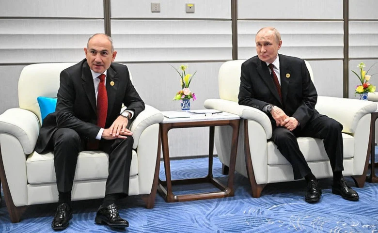 «Փաստ». Միջանկյալ լուծումներն ընդունելի չեն. ի՞նչ է սպասվում այսօր Բիշքեկում