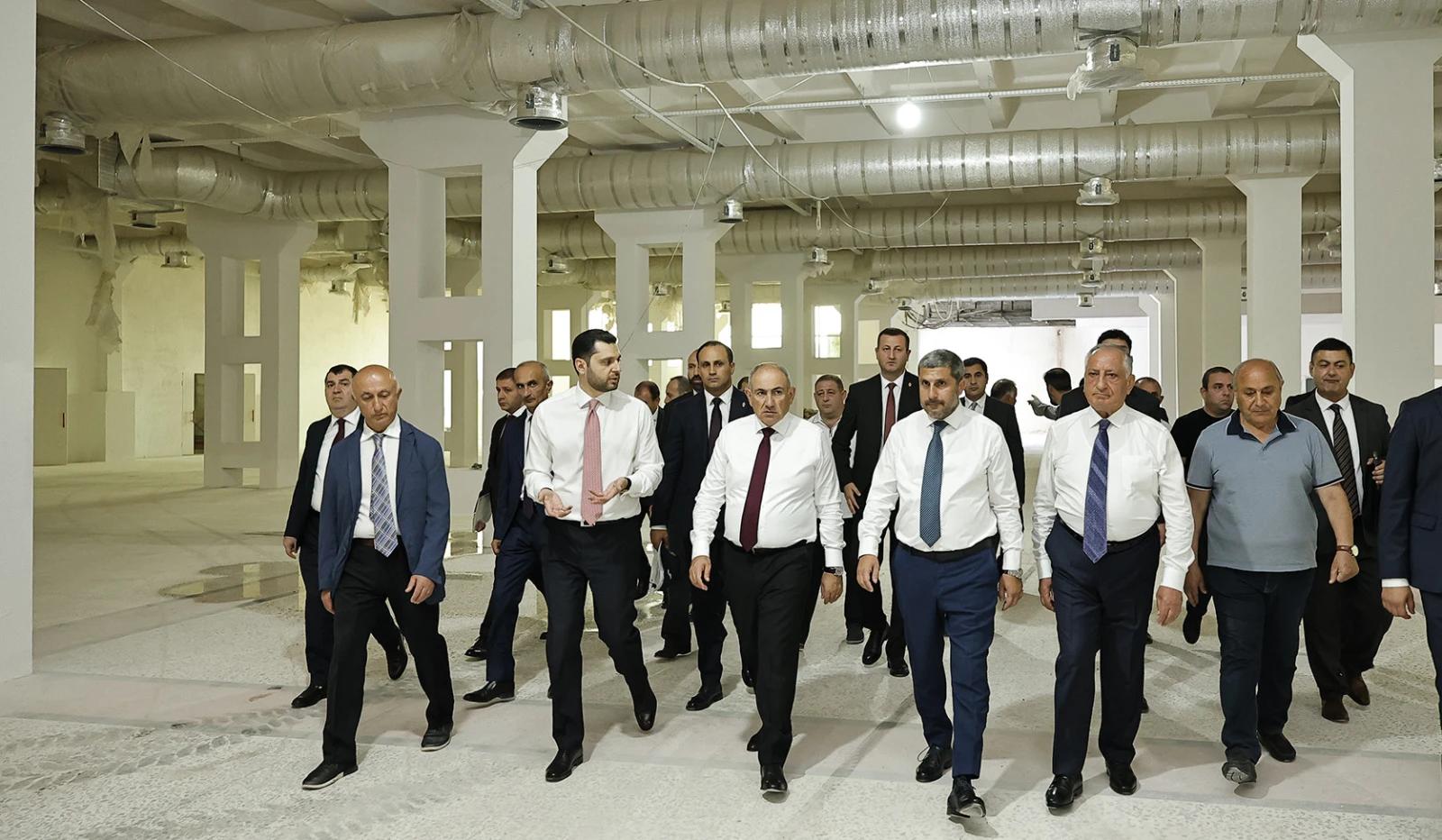 Armenia PM briefed on COP17 international conference preparations