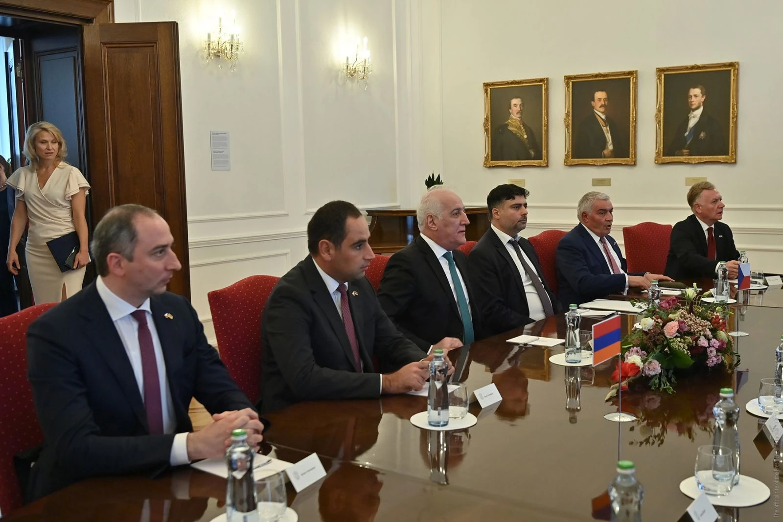 Վահագն Խաչատուրյանը և Տոմիո Օկամուրան քննարկել են Հայաստան–Չեխիա օրակարգի ընդլայնման հնարավորությունները (վիդեո)