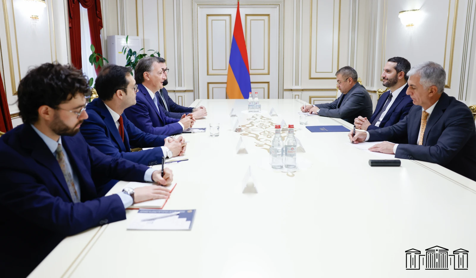 Ռուբինյանը Իտալիայի դեսպանի հետ քննարկել է միջխորհրդարանական կապերի ակտիվացման հնարավորությունները