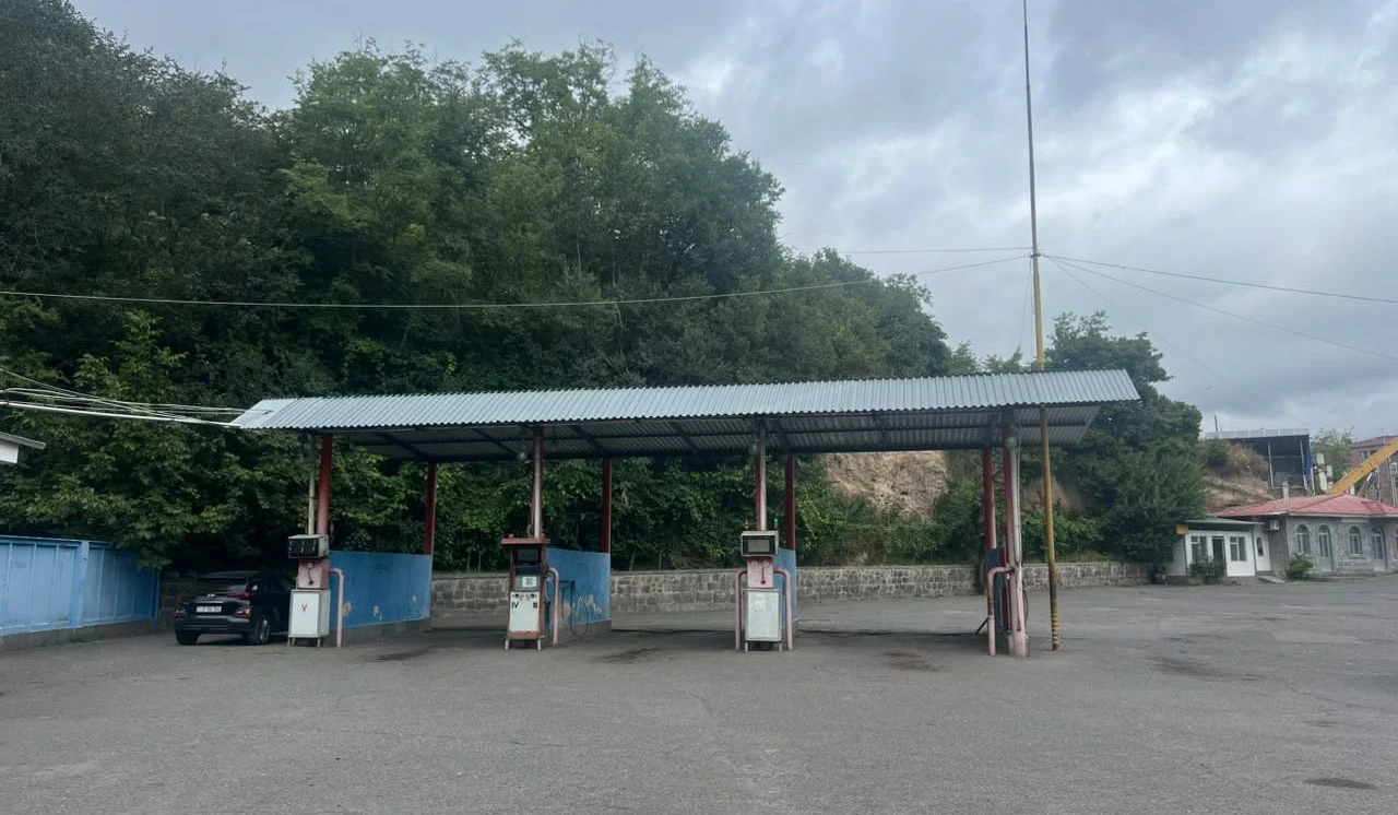 Գորիսում կասեցվել է «ՍԱԼ-ՔԱՐ ԳԱԶ» ՍՊԸ-ի լցակայանի գործունեությունը. ՇՎՏՄ