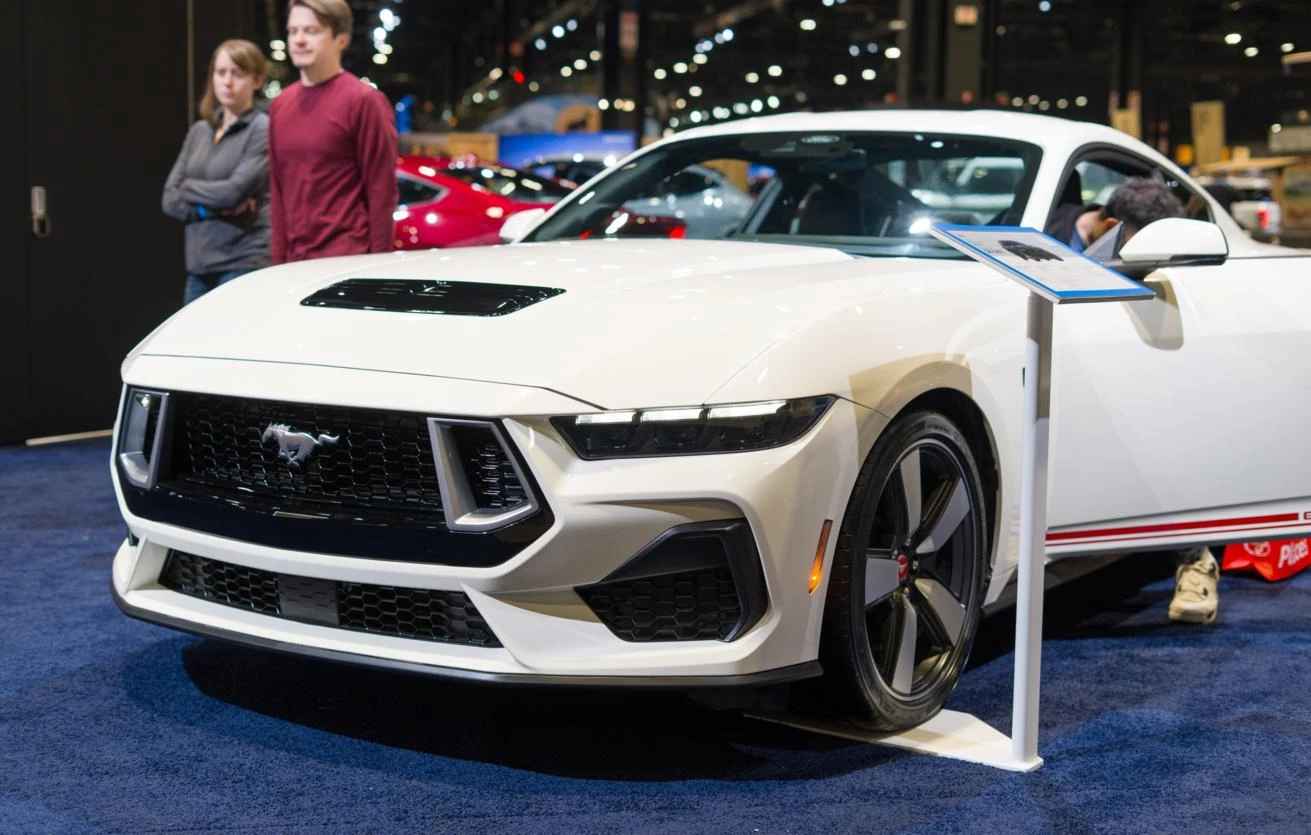 Американский Ford зарегистрировал в России товарный знак Mustang и знаменитый логотип с лошадью