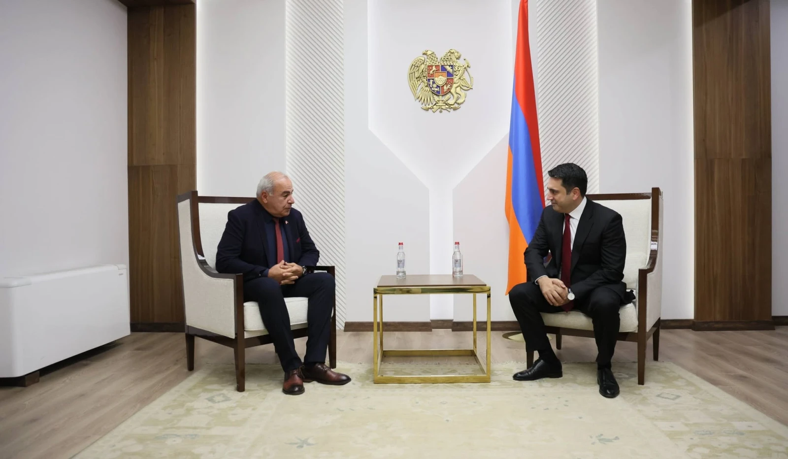 ՀՀ ԱԽ քարտուղարը և Վրաստանի դեսպանը քննարկել են երկկողմ կապերին վերաբերող հարցեր