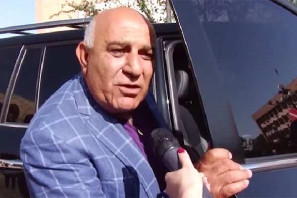 «Ժողովուրդ». Հովիկ Աբրահամյանի եղբայրը ցուցմունք է տվել և 26 մլն դրամ վերականգնել