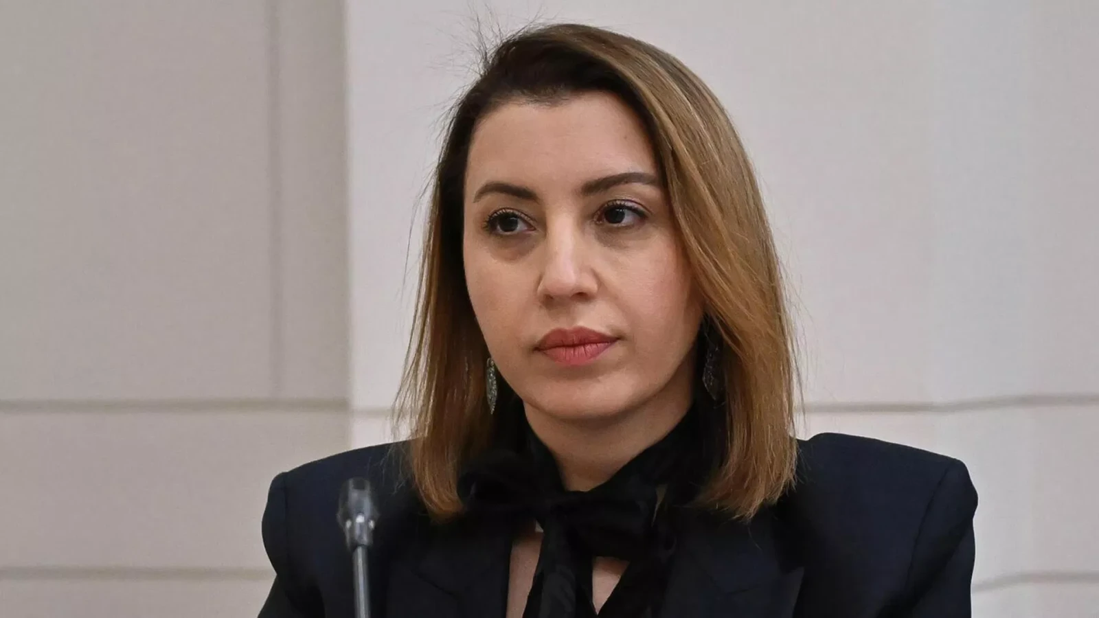 Բաքու մեկնած պաշտոնյան ԱՀԾ պետ Քրիստիննե Գրիգորյանն է․ հայտնի է այցի նպատակը